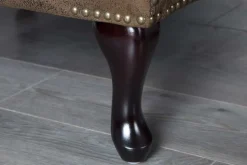 Chesterfield Fußhocker 80cm antik braun mit Knopfheftung und Nietenbesatz