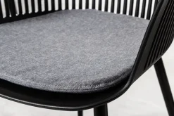 Design Stuhl AIRE schwarz Kunststoff Stahlgestell Indoor Outdoor inkl. Kissen