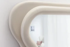 Design Wandspiegel CURVY 160cm greige