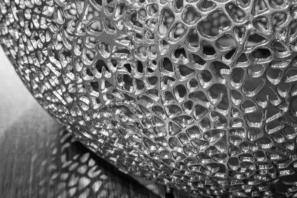 Filigraner Couchtisch LEAF 80cm silber Metall handmade Blatt-Design