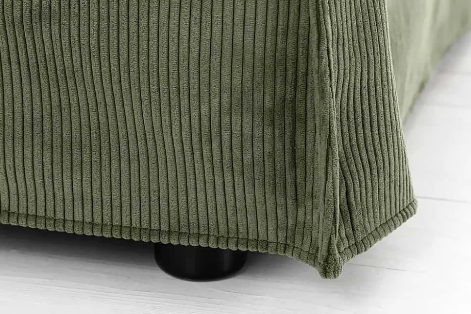 Großes 3-Sitzer Sofa HEAVEN 200cm grün Cord Federkern Hussensofa