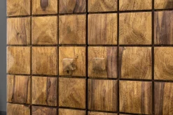 Handgearbeiteter Barschrank MOSAICO 130cm braun Sheeshamholz stone finish 3D Effekt