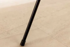 Handgearbeiteter Beistelltisch SIMPLY CLEVER 60cm natur Mangoholz mit Griff