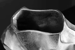 Handgefertigte Vase LIQUID 30cm silber Metall Hammerschlag Design