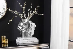 Handgefertigte Vase LIQUID 25cm silber Metall Hammerschlag Design