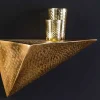 Handgefertigtes Wandregal PYRAMID 40cm gold antik Metall Hammerschlag Design