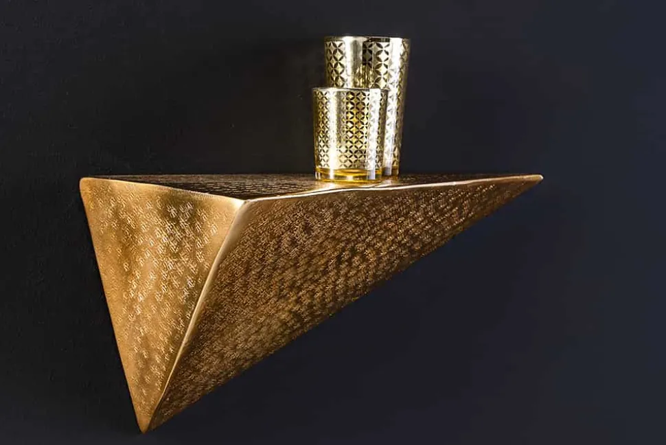 Handgefertigtes Wandregal PYRAMID 40cm gold antik Metall Hammerschlag Design