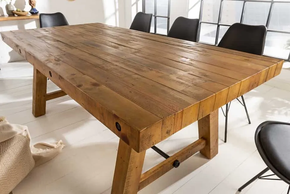 Massiver Esstisch FINCA 200cm vintage braun recyceltes Pinienholz Industrial Design