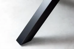 Massiver Esstisch GALAXIE 240cm natur Sheeshamholz oval Sterngestell schwarz