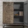 Massives Highboard SCORPION 120cm grau Akazie aufwendige 3D Schnitzereien