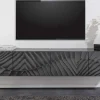 Massives TV-Lowboard SCORPION 200cm schwarz hängend Mangoholz 3D-Design