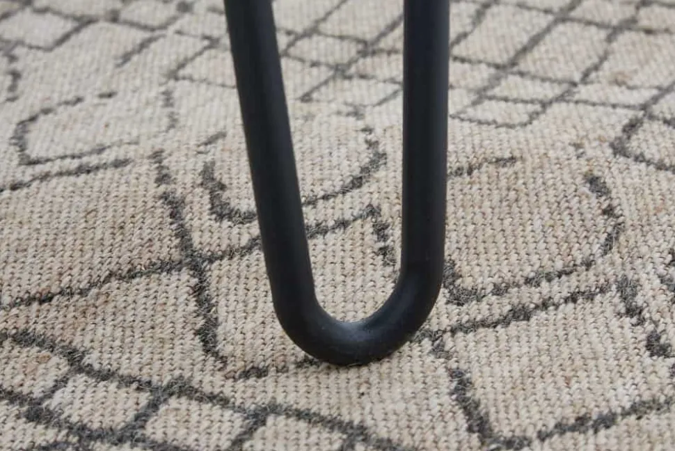 Massivholz Esstisch SCORPION 120cm braun Akazie schwarze Metallbeine Hairpin Legs Retro