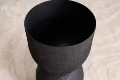 Moderne Vase SANDGLASS XL 70cm schwarz Eisen handmade beidseitig nutzbar