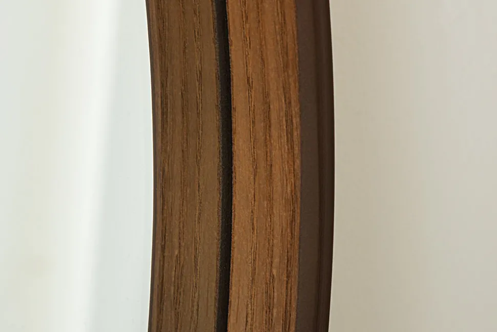 Runder Wandspiegel PORTRAIT 70cm braun in Walnussholz-Design