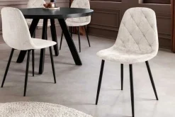 Stilvoller Stuhl GLAMM champagner beige Chenille Cremona mit Rauten-Steppung schwarz Metall